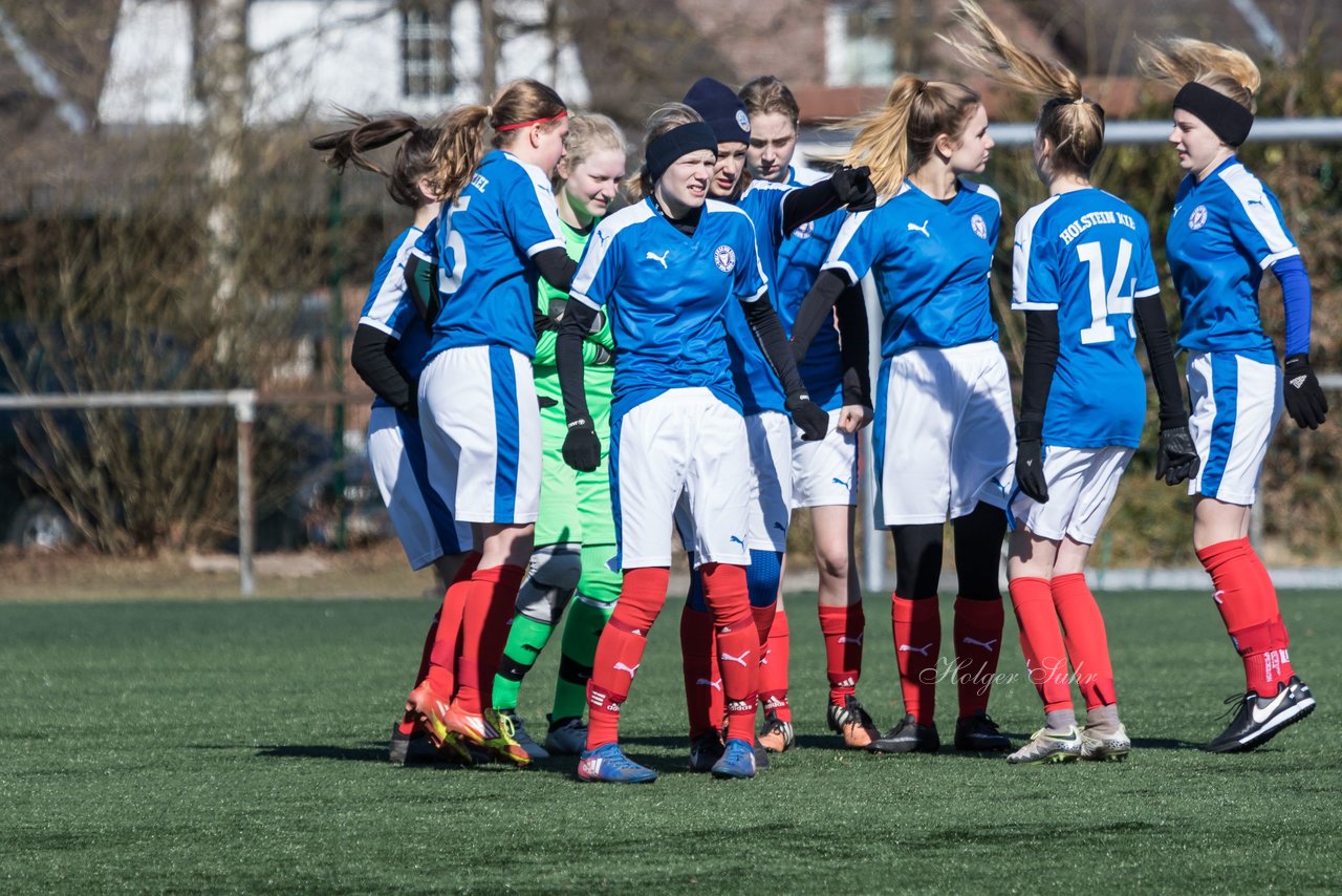 Bild 119 - B-Juniorinnen Halbfinale SVHU - Holstein Kiel : Ergebnis: 3:0